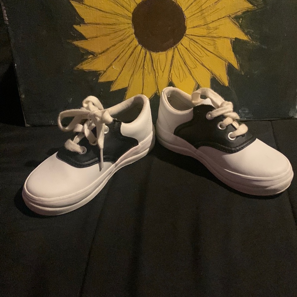 KEDS toddler black and white leather canvas shoes